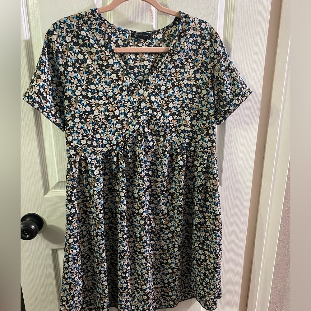 PrettyGarden Women’s size small Flower Dress